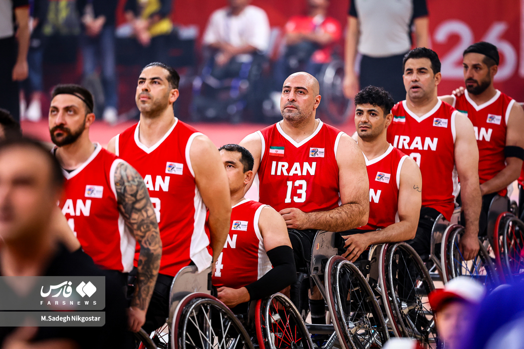 نقره ایران در جدال نهایی با میزبان