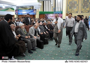 حضور سردار نقدی رئیس سازمان بسیج مستضعفین در همایش سراسری مداحان بسیجی  اهل بیت در حسینیه فاطمة الزهرا (س)