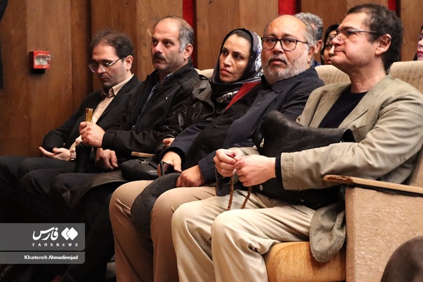 مراسم وداع با پیکر مرحومه «پروانه معصومی» 