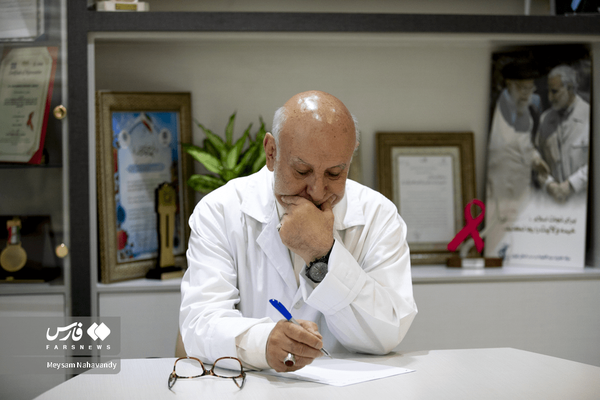 پزشک ایرانی نسخه جدید درمان سرطان در جهان را نوشت