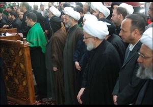 مراسم تغییر پرچم بارگاه امام حسین(ع)