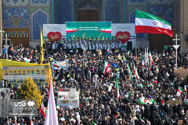 جشن بزرگ انقلاب در اصفهان