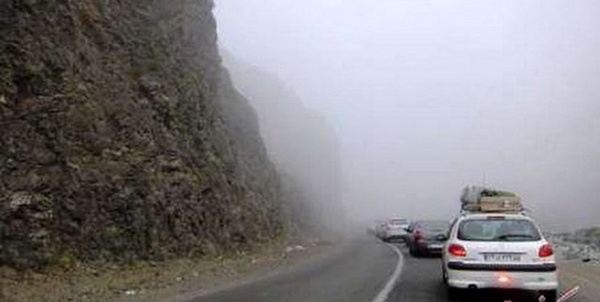 جاده بارانی