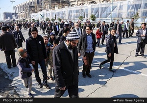 ورود نمازگزاران به مصلی امام خمینی محل برگزاری نماز جمعه تهران 