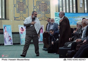 حضور سردار نقدی رئیس سازمان بسیج مستضعفین در همایش سراسری مداحان بسیجی  اهل بیت در حسینیه فاطمة الزهرا (س)
