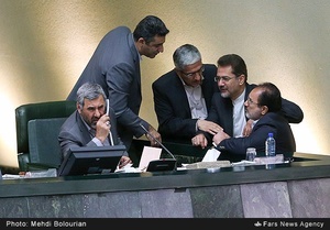 نمایندگان مردم در سی و یکمین جلسه علنی  یازدهمین دوره مجلس شورای اسلامی