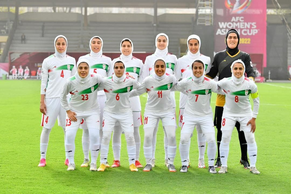 فوتبال بانوان
