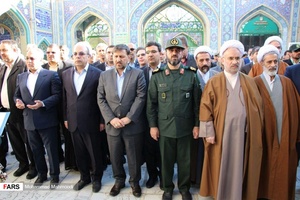 ادای احترام مدیران سمنان به آستان مقدس امام‌زاده یحیی (ع)