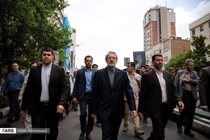 علی لاریجانی رئیس مجلس شورای اسلامی در راهپیمایی روز جهانی قدس ۹۸ 