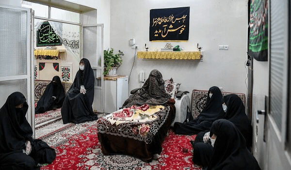 راهنمای قدم‌به‌قدم برای اولین روضه خانگی در خانه‌های نقلی