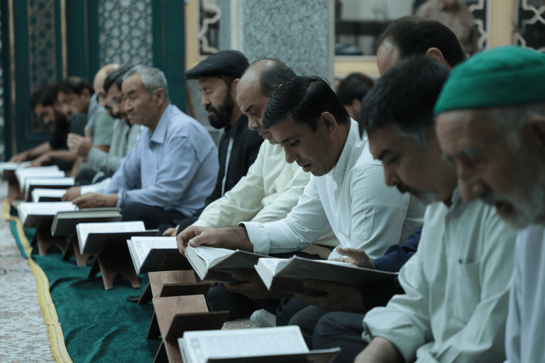 تصاویر/ برگزاری محفل انس با قرآن کریم با حضور اساتید و قاریان ممتاز قم در امامزاده موسی مبرقع (ع)