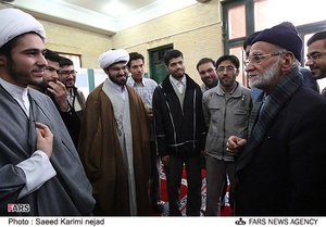 مراسم عمامه گذاری در دانشگاه امام صادق(ع)