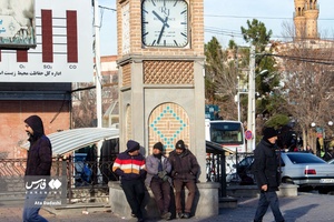 سرمای هوا در تبریز ( باربران بازار تبریز )