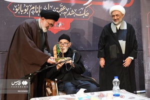 عصر شعر فاطمی در حرم حضرت عبدالعظیم (ع) با حضور شاعران آئینی و نکوداشت ذاکر اهل بیت حاج علی فراهانی