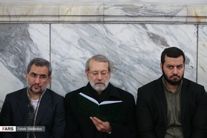 از چپ: محسن اسماعیلی عضو حقوقدان شورای نگهبان  و دکتر علی لاریجانی رئیس مجلس شورای اسلامی در مراسم بزرگداشت شهیدان حافظ امنیت در مدرسه عالی شهید مطهری/6  اسفند 96
