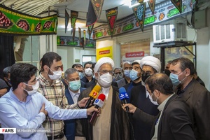 حجت الاسلام والمسلمین منتظری دادستان کل کشور پس از بازدید از شورای حل اختلاف منطقه 10 در جمع خبرنگاران