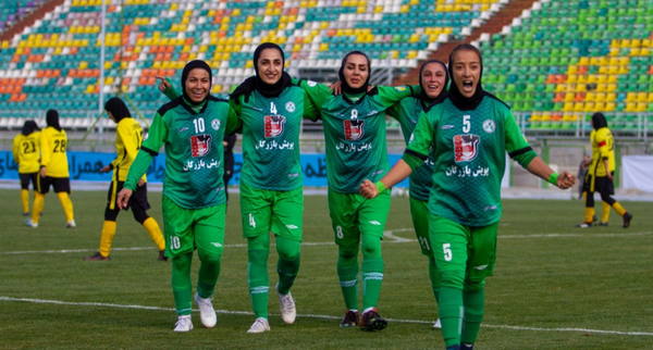 فوتبال بانوان ذوب آهن