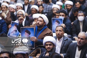 اجتماع حوزویان مشهد در حمایت از "مرجعیت و ولایت" 