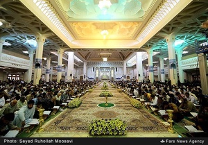 محفل انس با قرآن کریم در حرم مطهر حضرت معصومه(س)