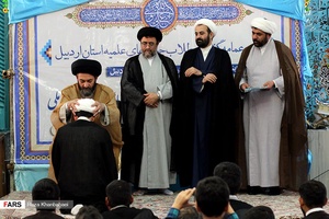آیین عمامه گذاری طلاب حوزه های علمیه استان اردبیل