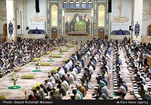 محفل انس با قرآن کریم در حرم مطهر حضرت معصومه(س)