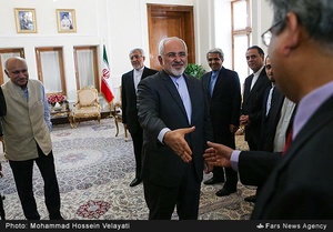 دیدار اکبر خان مشاور وزیر خارجه هندوستان در امور خارجه با محمد جواد ظریف وزیر خارجه ایران 