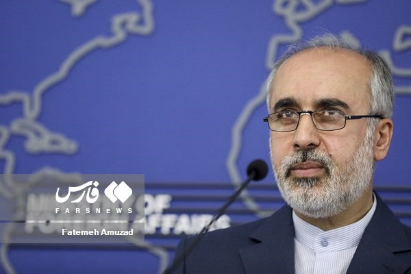 ناصر کنعانی سخنگوی وزارت امور خارجه در نشست خبری هفتگی با خبرنگاران
