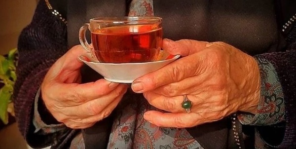 مادربزرگ