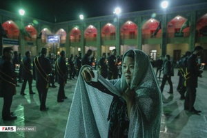 لاله گردانی خدام حرم شاهچراغ(ع)