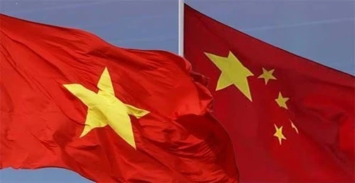 توافق چین و ویتنام بر سر تقویت همکاری نظامی