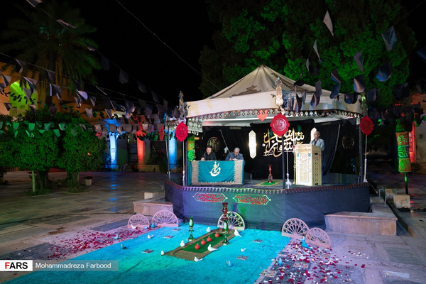 شب شعر