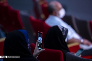 حضور خبرنگاران در نشست خبری محمد مهدی عسگرپور دبیر صنف VOD