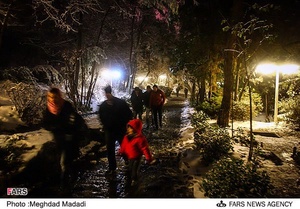 شب سرد زمستانی تهران