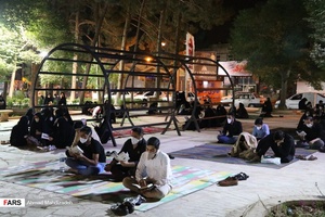 مراسم احیاء شب نوزدهم ماه رمضان در اردکان