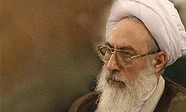 مجتهد شبستری عضو شورای خبرگان و امام جمعه تبریز