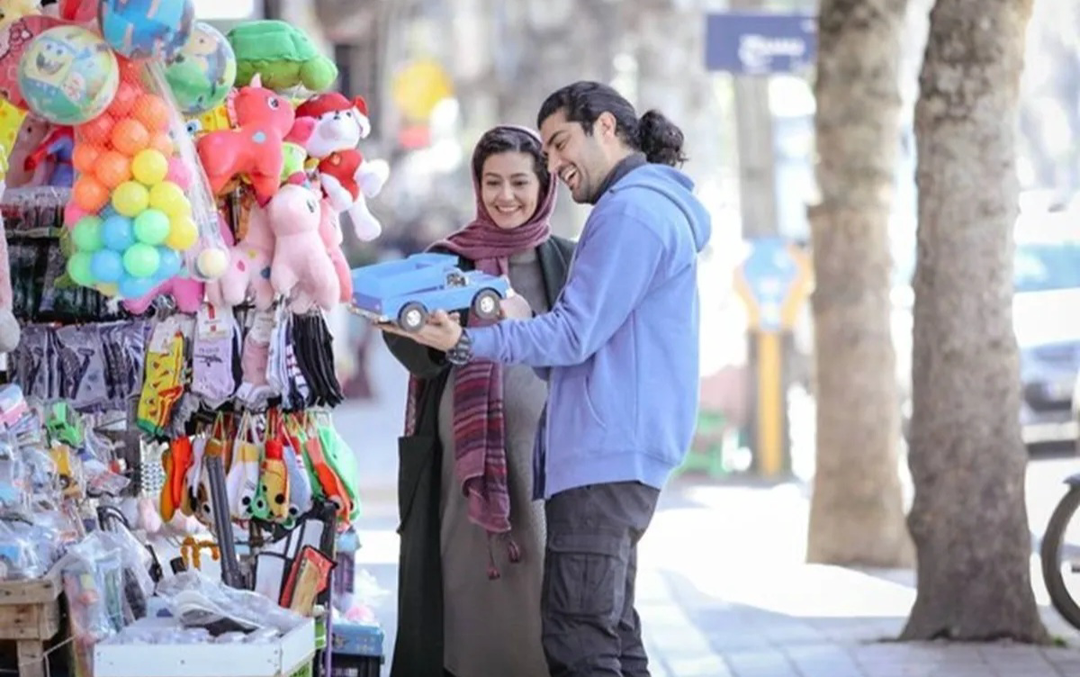 نگاهی به فرزندآوری بر پرده سینما و قاب تلویزیون