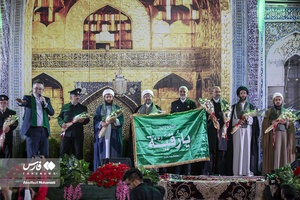 کاروان «زیر سایه خورشید» میهمان مردم یزد