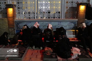 شب قدر کرمانی‌ها در جوار مزار «حاج قاسم» 