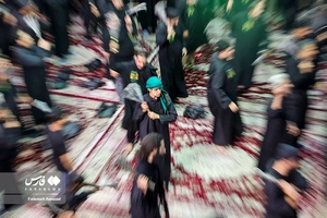 عزاداری ظهر تاسوعا در حسینیه کربلایی ها