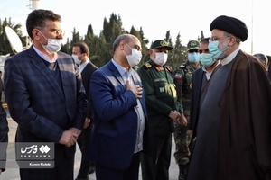 گفت و گوی آیت‌الله سید ابراهیم رئیسی رئیس جمهور با مقامات استان لرستان /فرودگاه خرم آباد