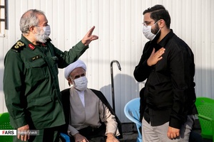 سیدعلی حجازی فرزند شهید و سردار علی فدوی جانشین فرمانده کل سپاه پاسداران در بزرگداشت سرلشگر شهید حجازی 