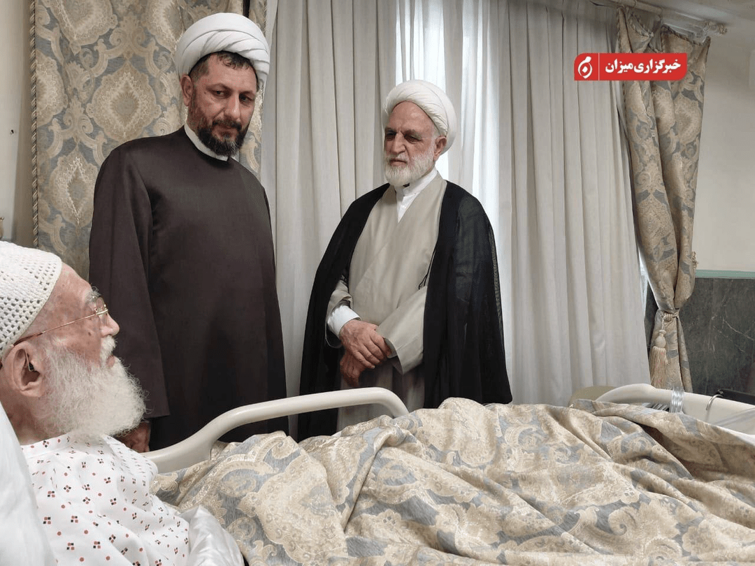 عیادت رئیس قوه قضائیه از آیت‌الله نوری‌همدانی