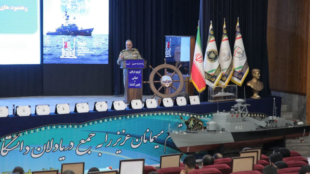 جانشین نداجا: اقتدار دفاعی بدون قدرت علمی و فناوری پایدار نمی‌ماند