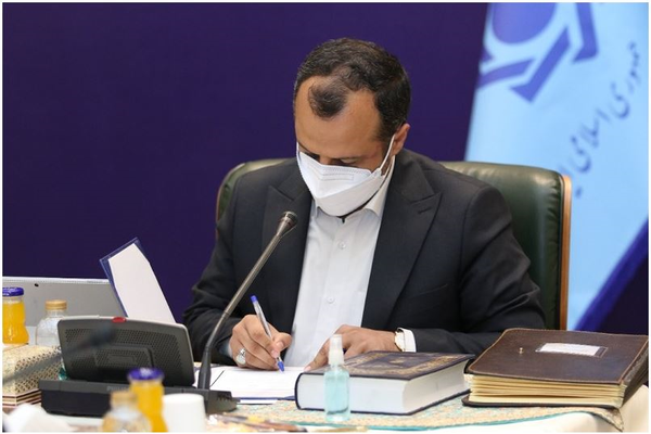 سید احسان خاندوزی وزیر امور اقتصادی و دارایی