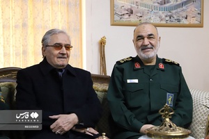 دیدار فرمانده کل سپاه با خانواده شهیدان معصومی و میرزایی