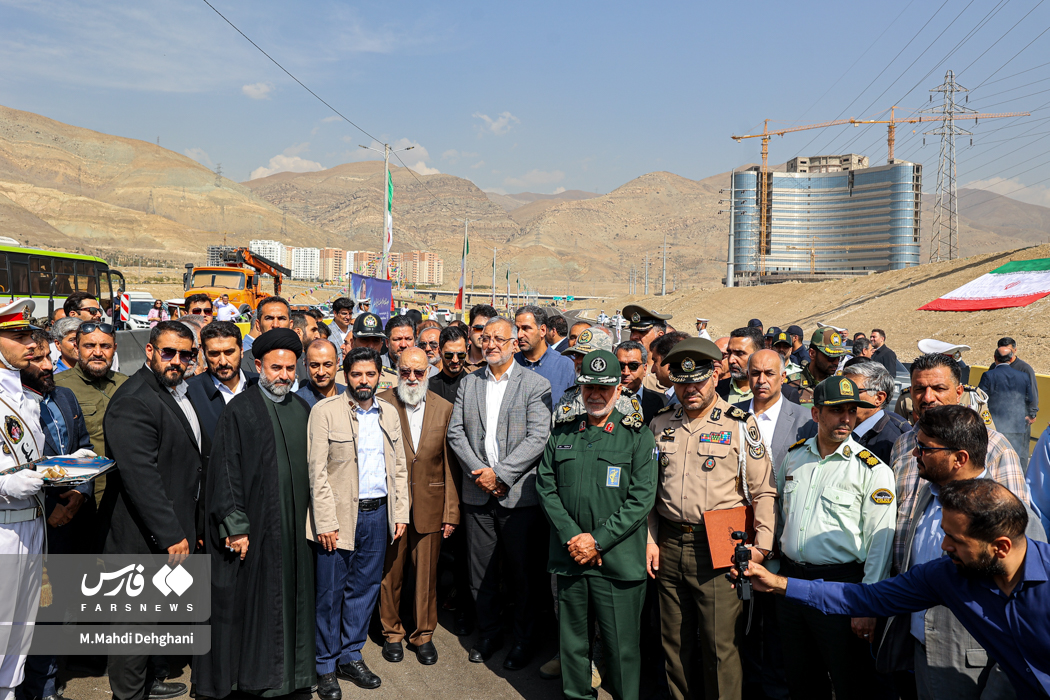 افتتاح بزرگراه شهید موسوی در غرب تهران