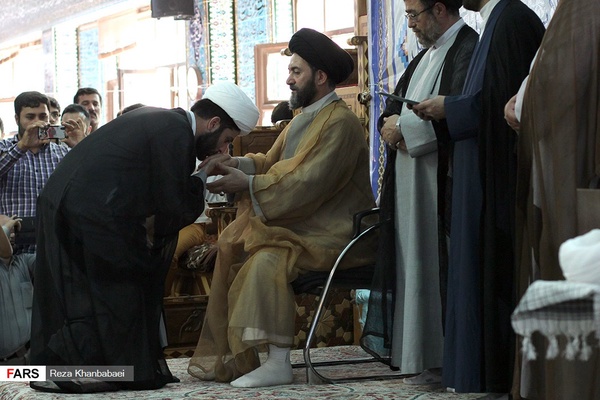 آیین عمامه گذاری طلاب حوزه های علمیه استان اردبیل