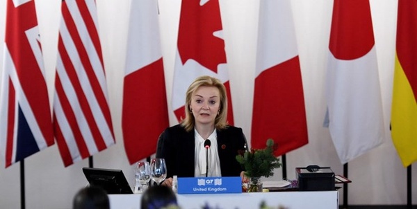 لیز تراس