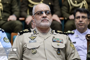 امیر سرتیپ حسین ولی‌وند زمانی فرمانده دافوس ارتش در مراسم آغاز سال تحصیلی دافوس
