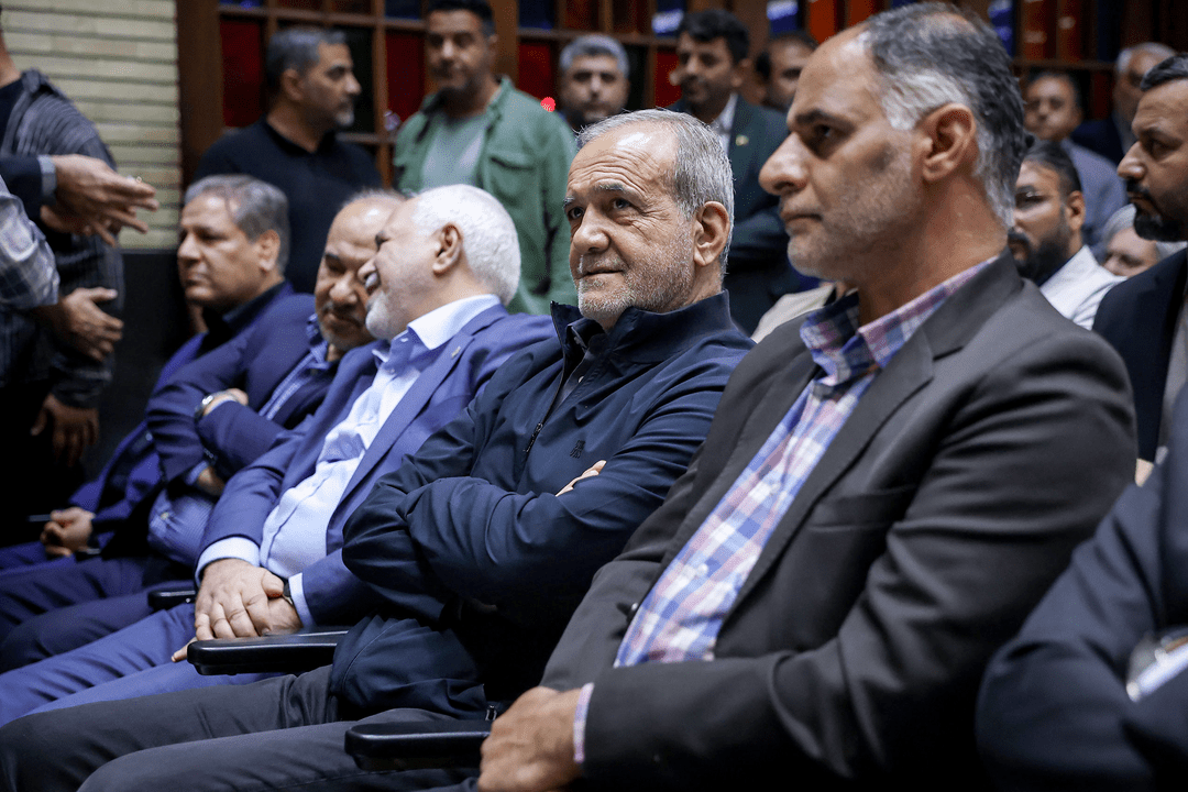 گزارش تصویری مراسم یادبود مرحوم احمد ناطق نوری
